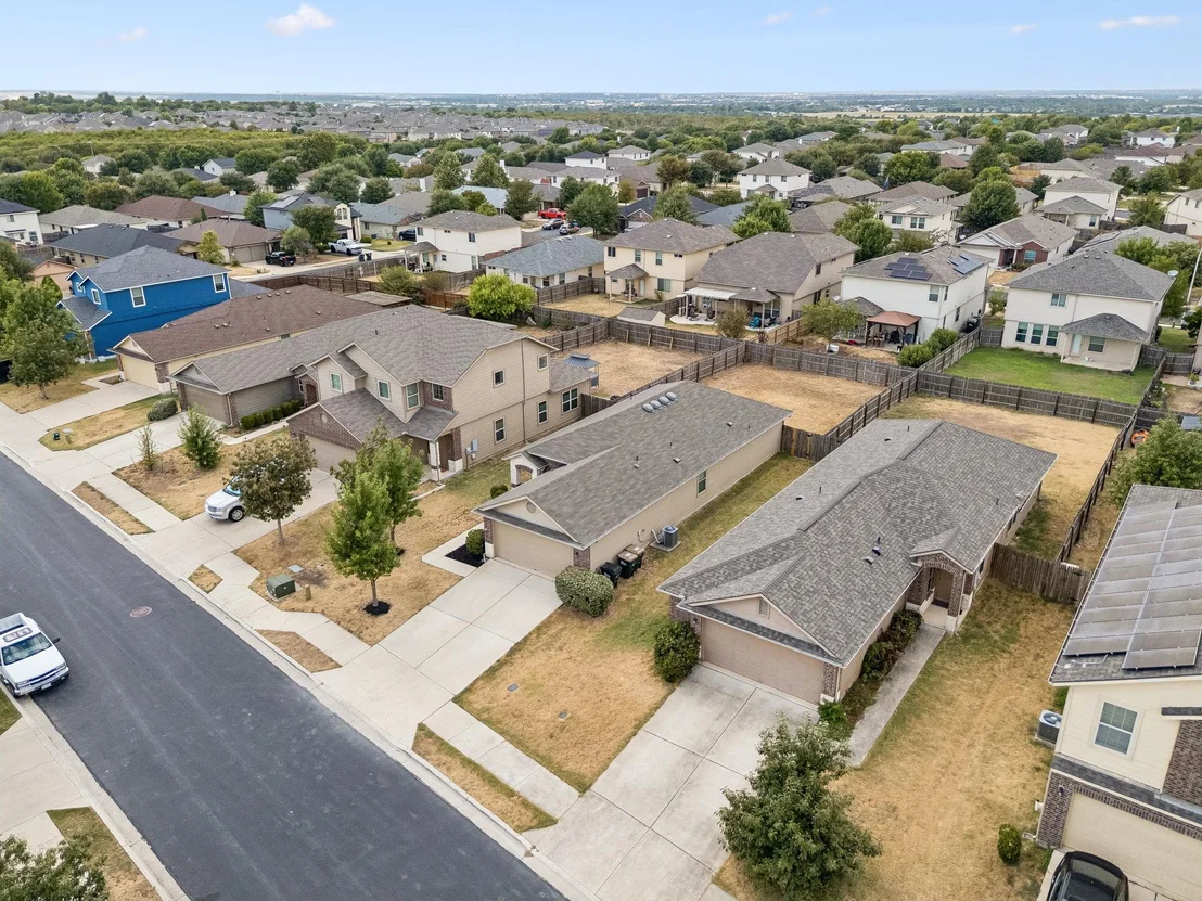 Photo of 505 Pinnacle DR