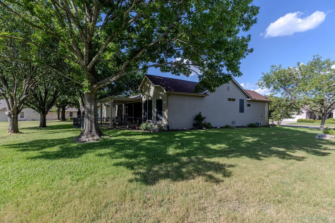 Photo of 101 Morning Glory CIR