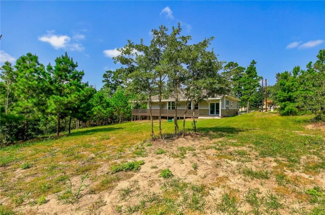 Photo of 137 Lakeside DR