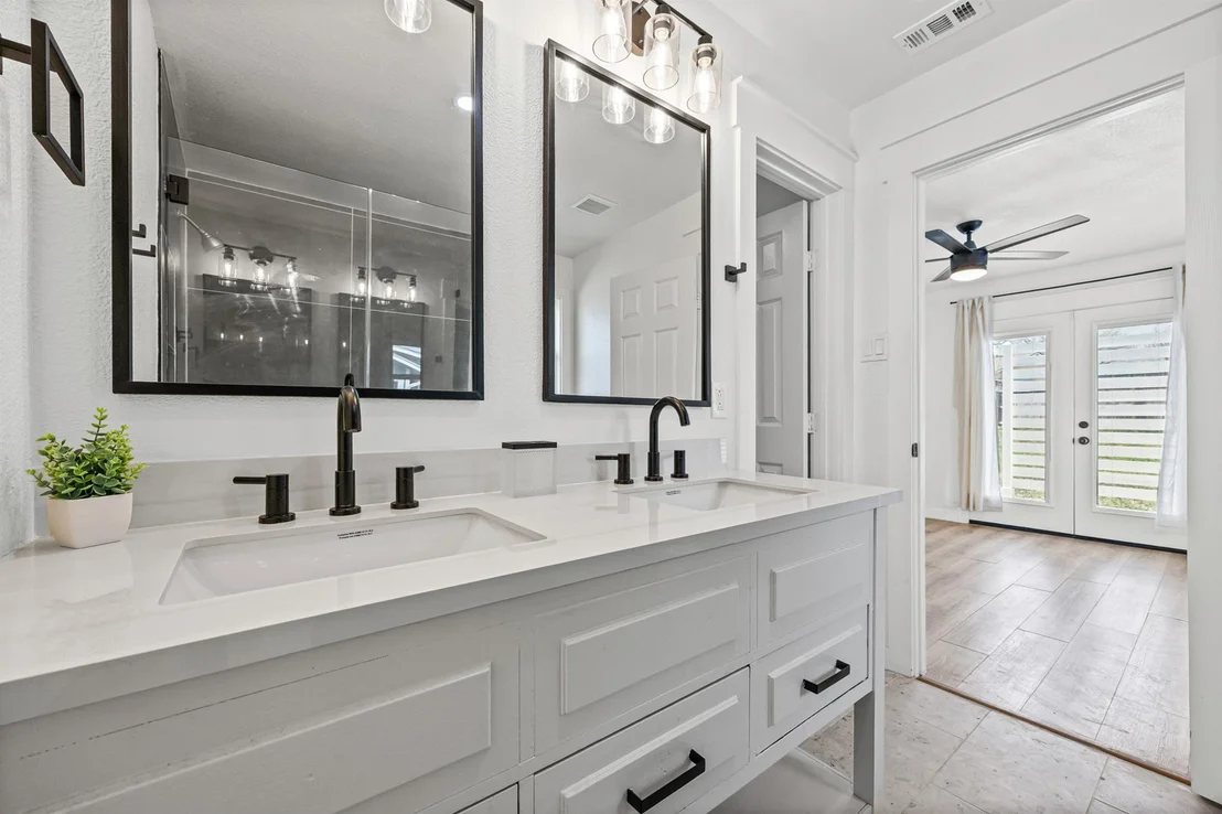 Photo of 13200 Elysian Fields CV