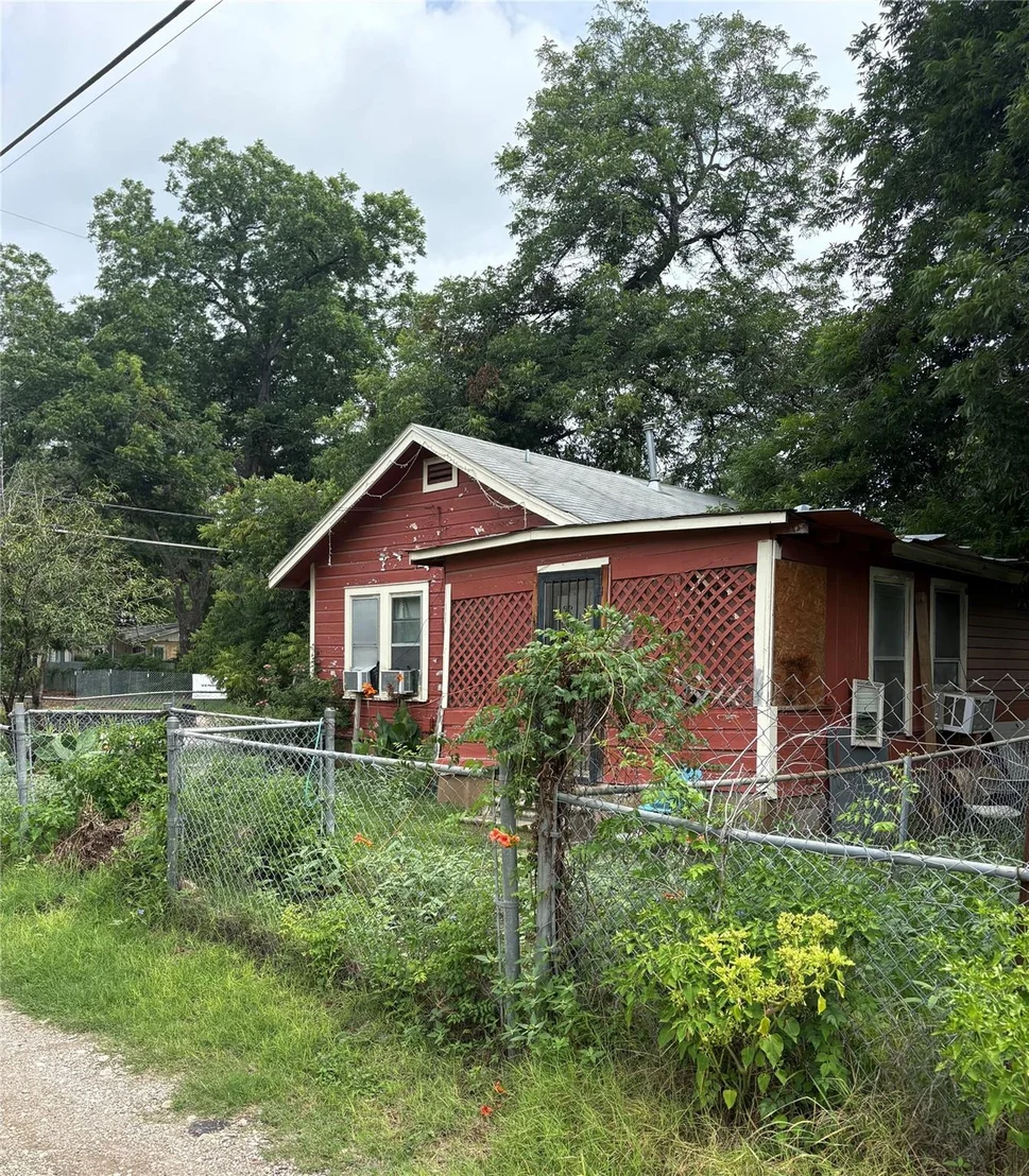 Photo of 67 Anthony ST