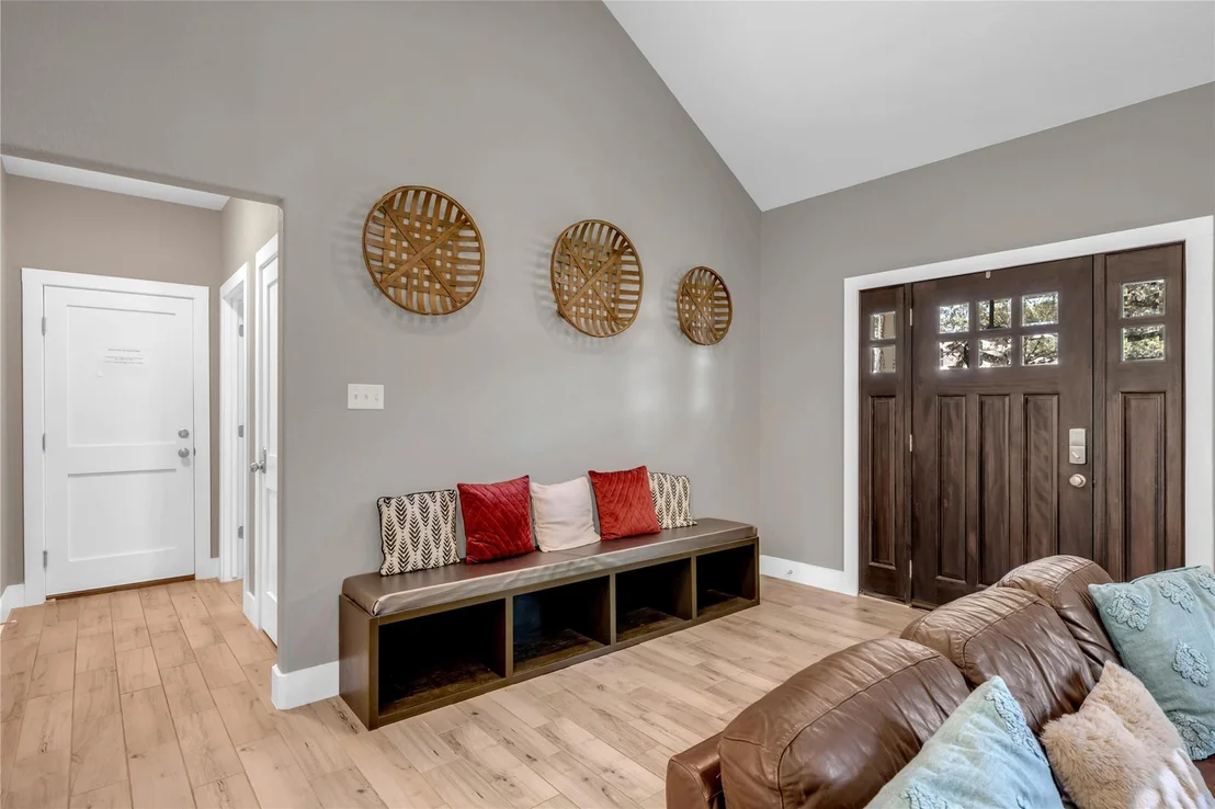 Photo of 113 Winding Oak DR