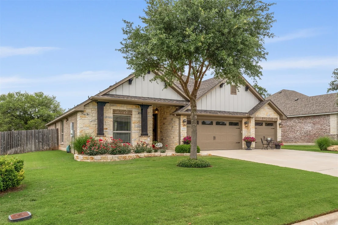 Photo of 10515 Bryson DR