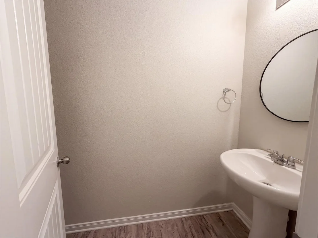 Photo of 1508 Ferryman DR