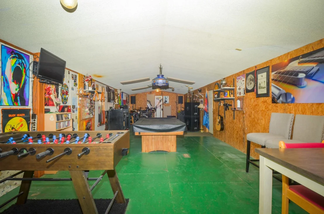 Photo of 319 RIVER RD