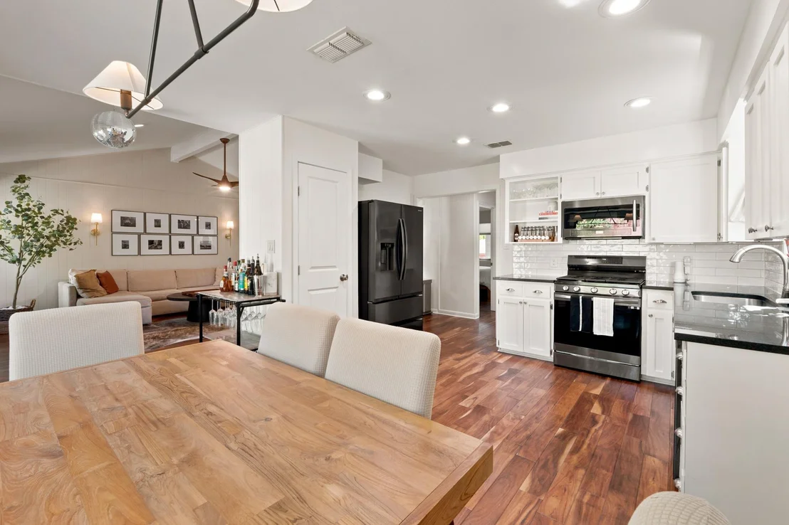 Photo of 6504 Sunnysky WAY