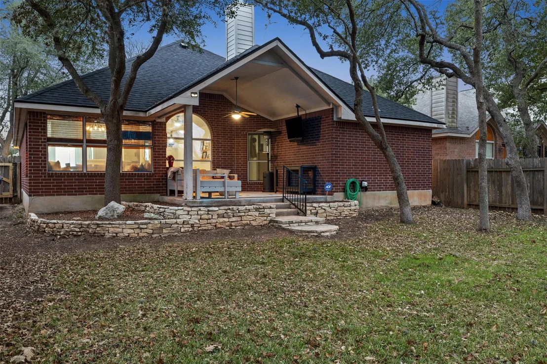 Photo of 10956 Colonel Winn LOOP