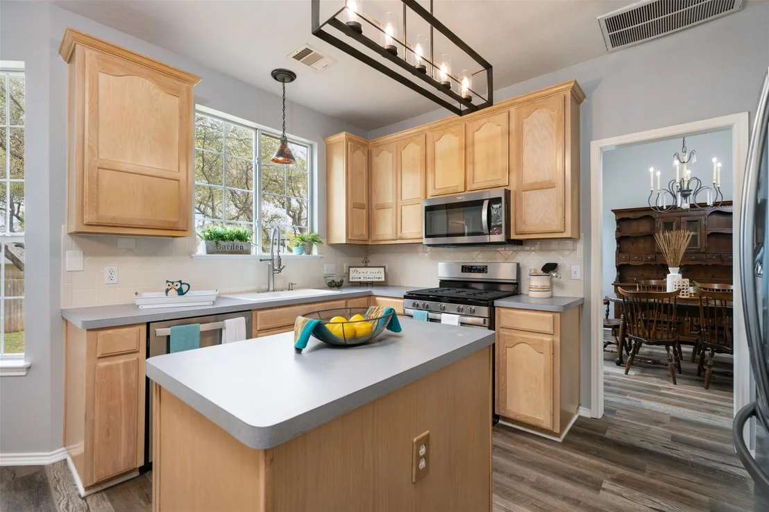 Photo of 1107 Sugarberry DR
