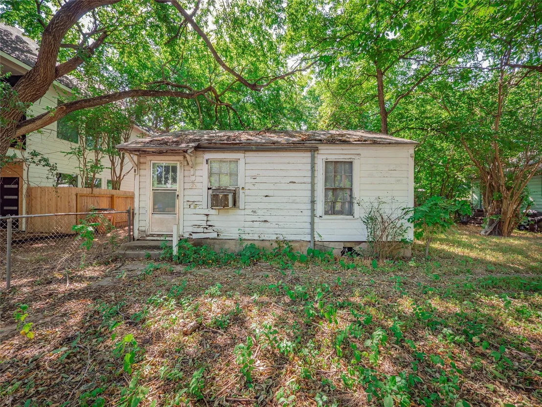 Photo of 505 & 507 Vermont RD