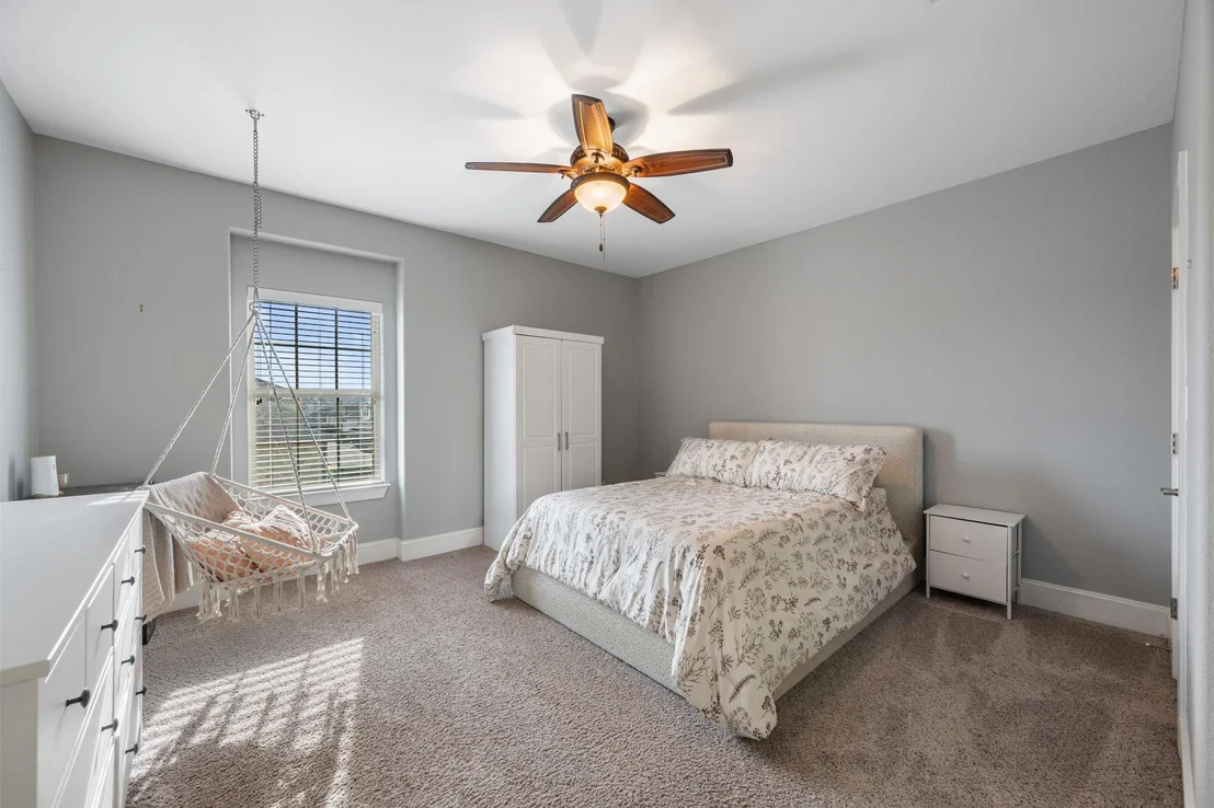 Photo of 401 Skyflower DR