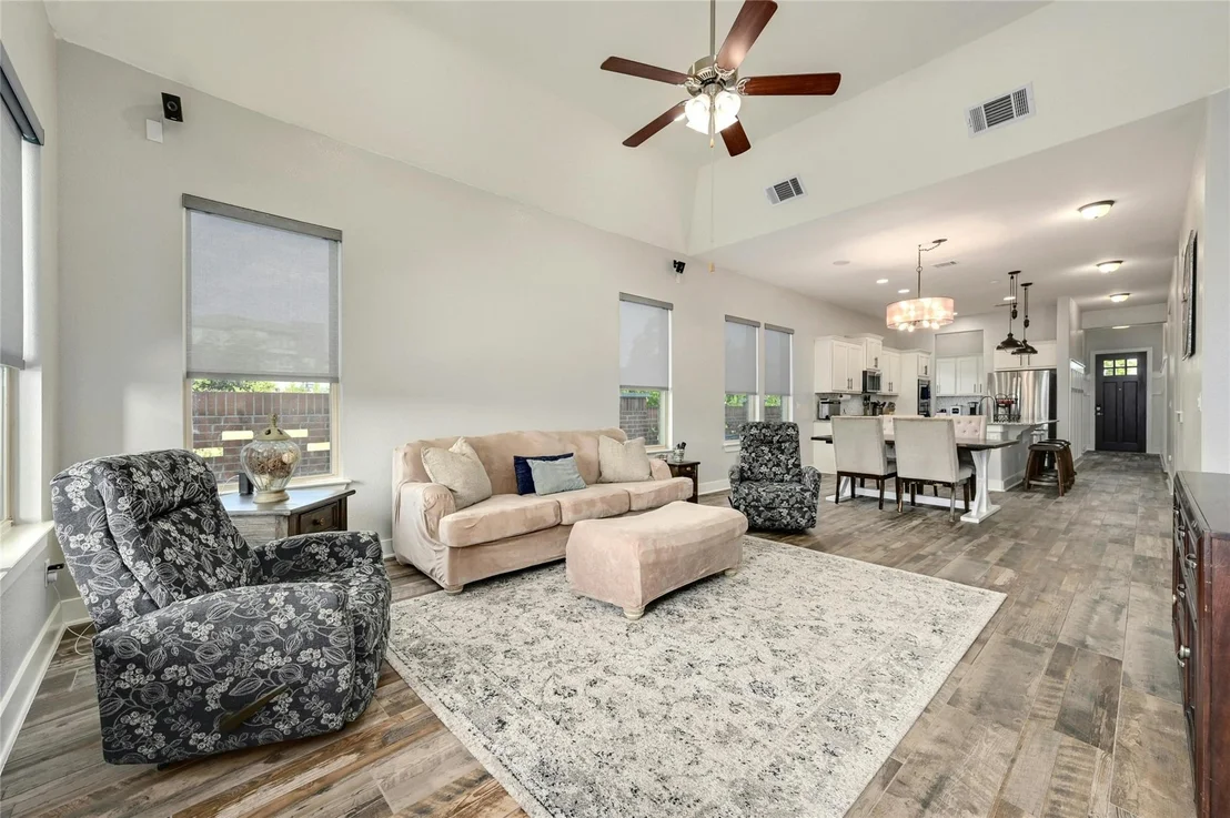 Photo of 605 Blue Agave LN