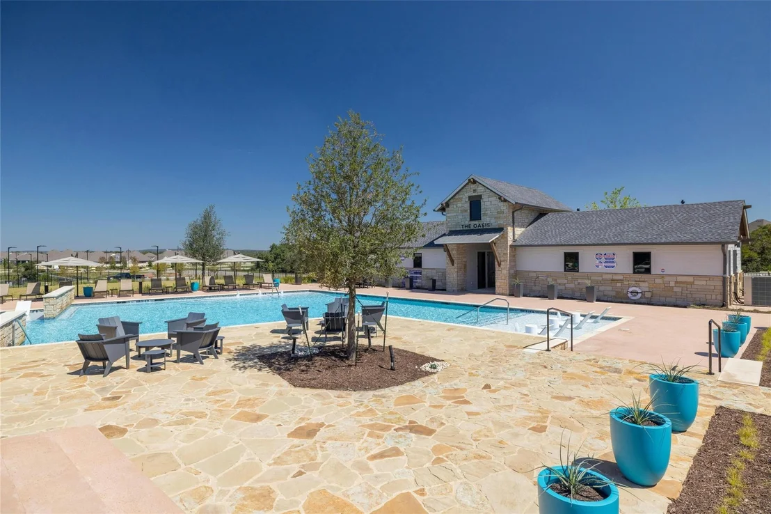 Photo of 213 Oakley PASS