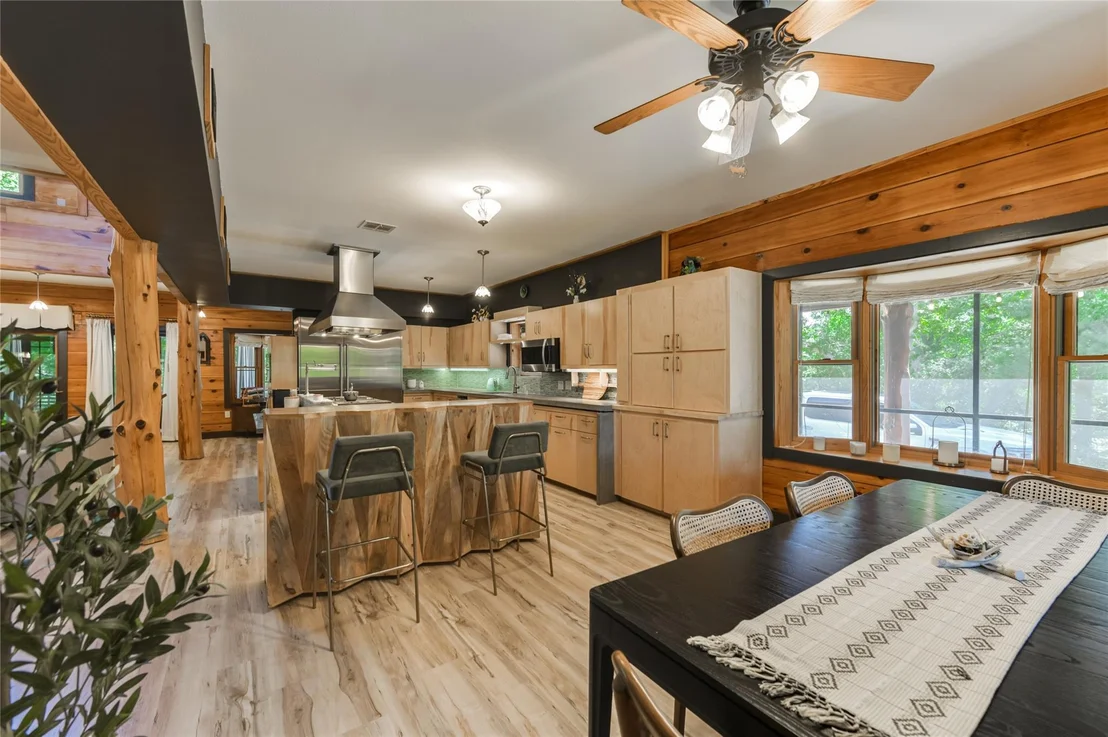 Photo of 301 Blessing Ranch RD