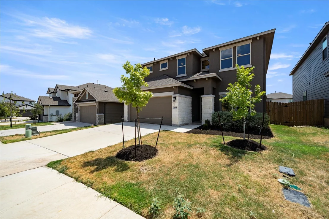 Photo of 416 Stellar Wind DR