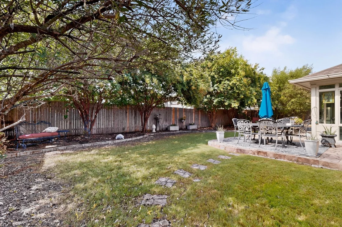 Photo of 928 Tabernash DR