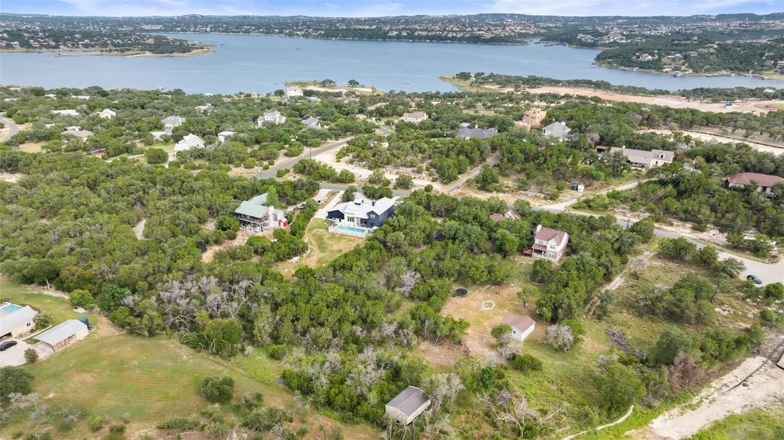 Photo of 1010 Debco LN