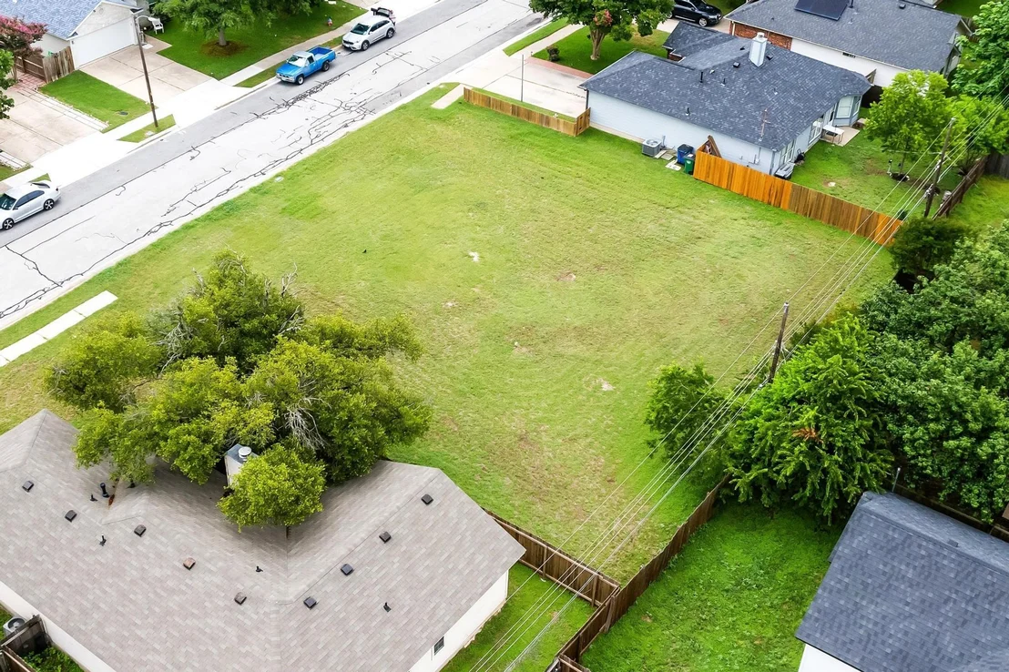 Photo of 1602 Cindy CT