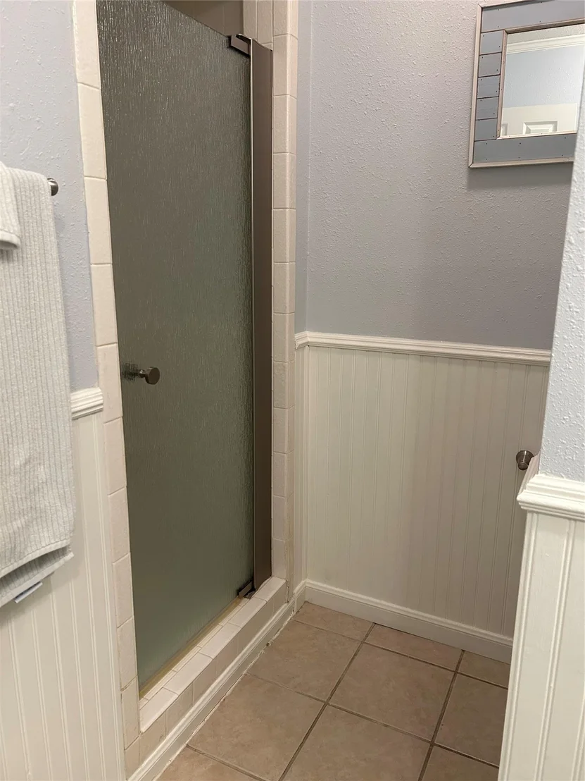 Photo of Unit D at 11121 Pinehurst DR