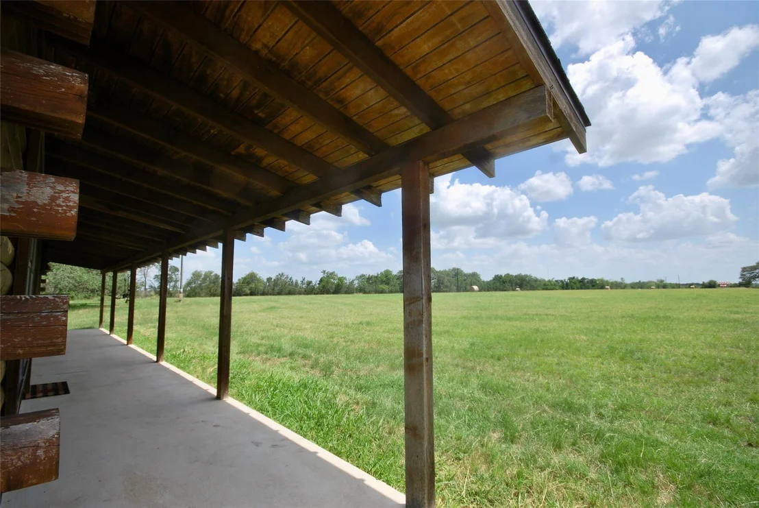 Photo of 2725 Old Lehmann RD