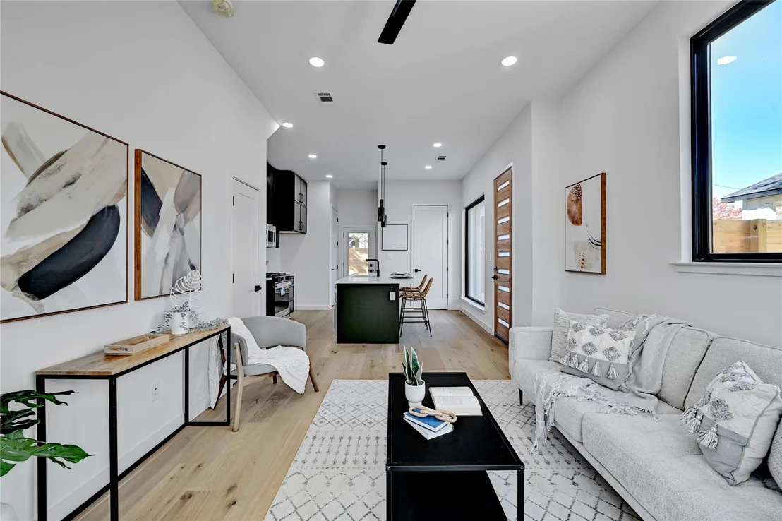 Photo of Unit 2 at 2717 Lyons RD