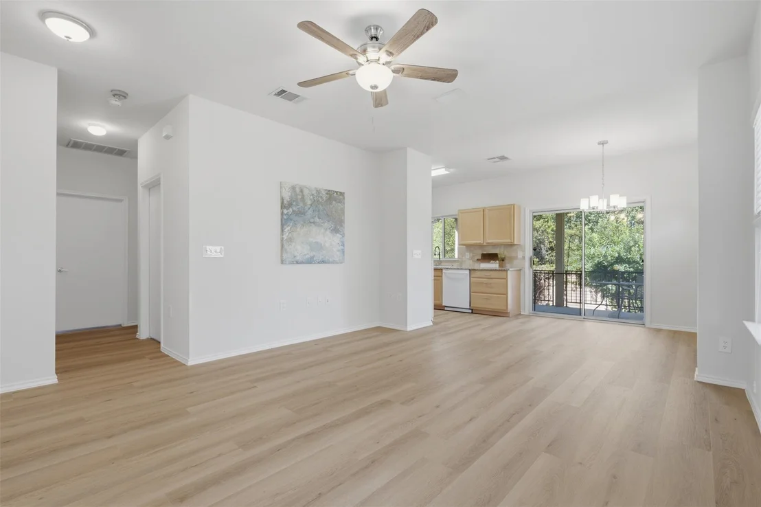 Photo of 126 Whitewing WAY