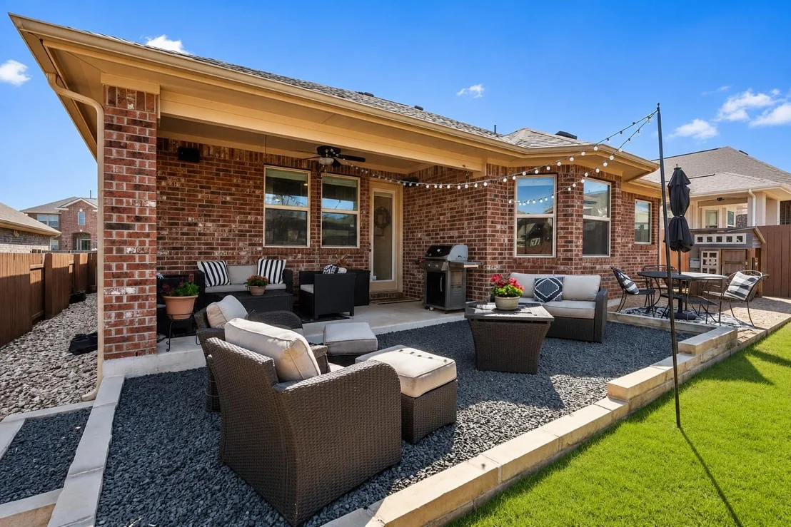 Photo of 2732 Florin CV