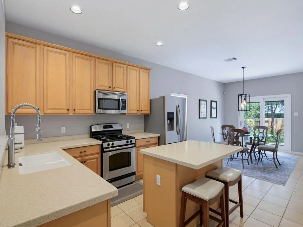 Photo of 2404 INDEPENDENCE DR