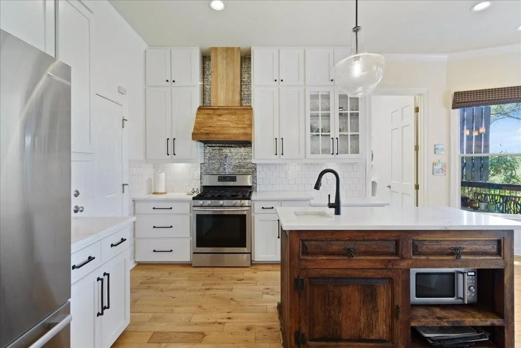 Photo of 4100 Love Bird LN