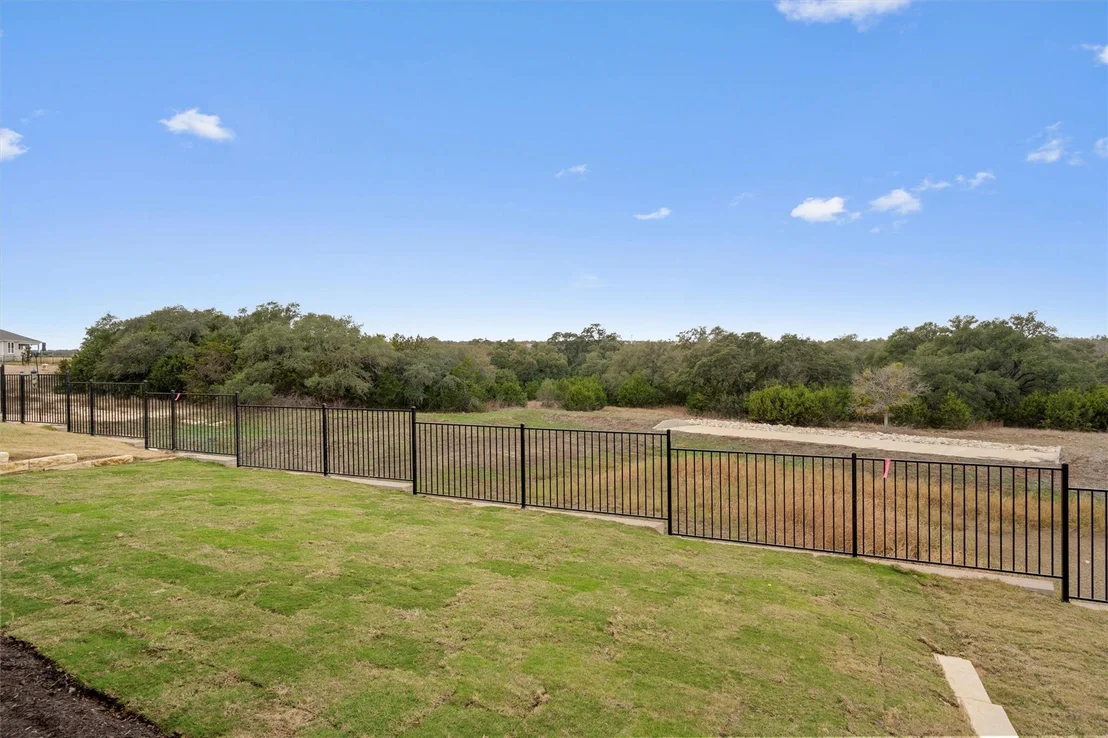 Photo of 310 Livewater LN