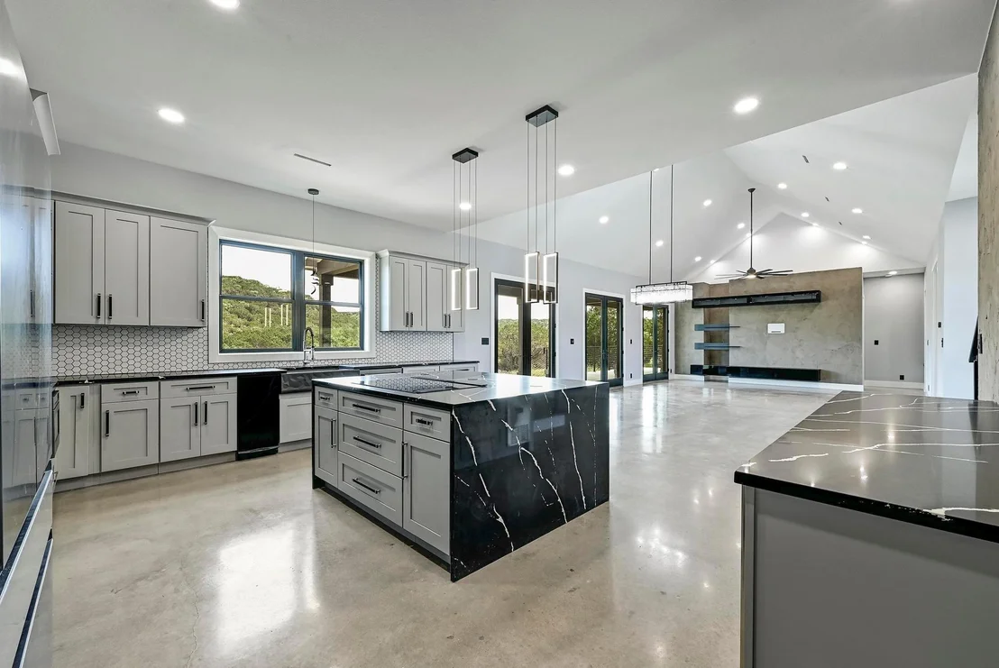 Photo of 304 Spring Hollow DR