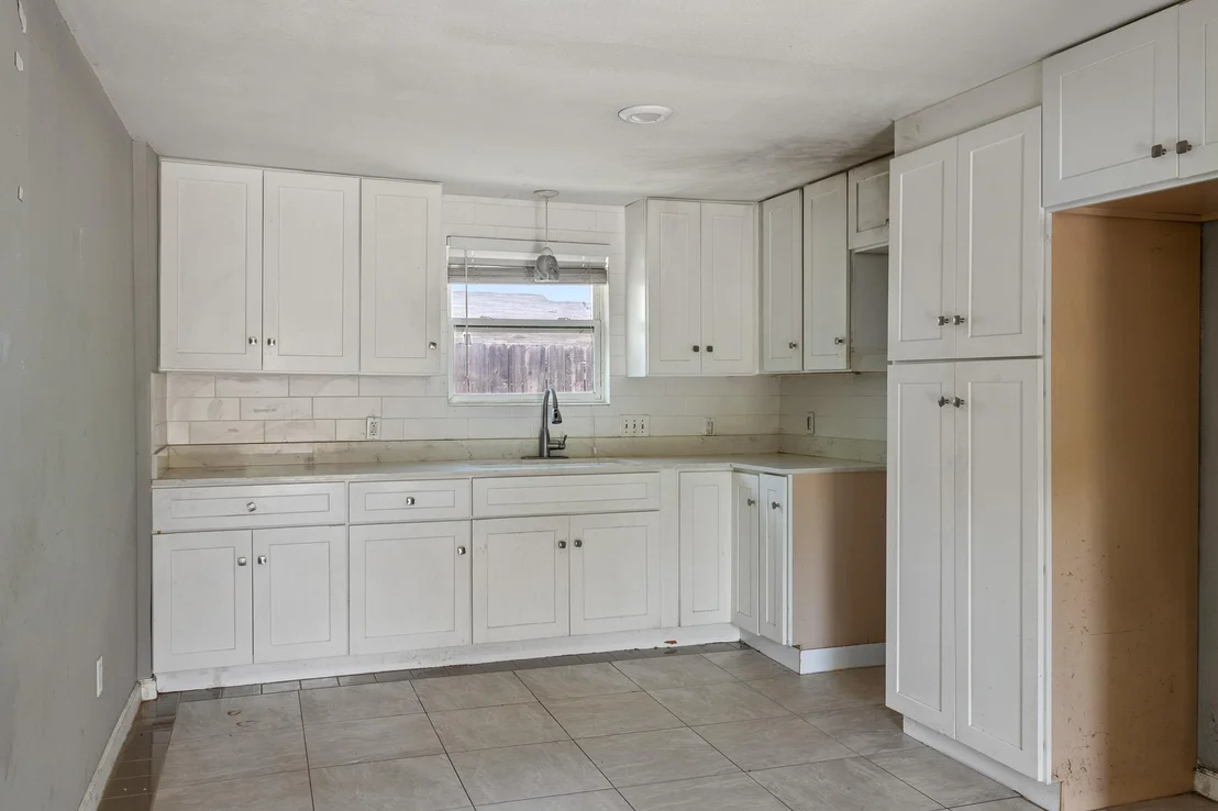 Photo of 7402 Providence Ave