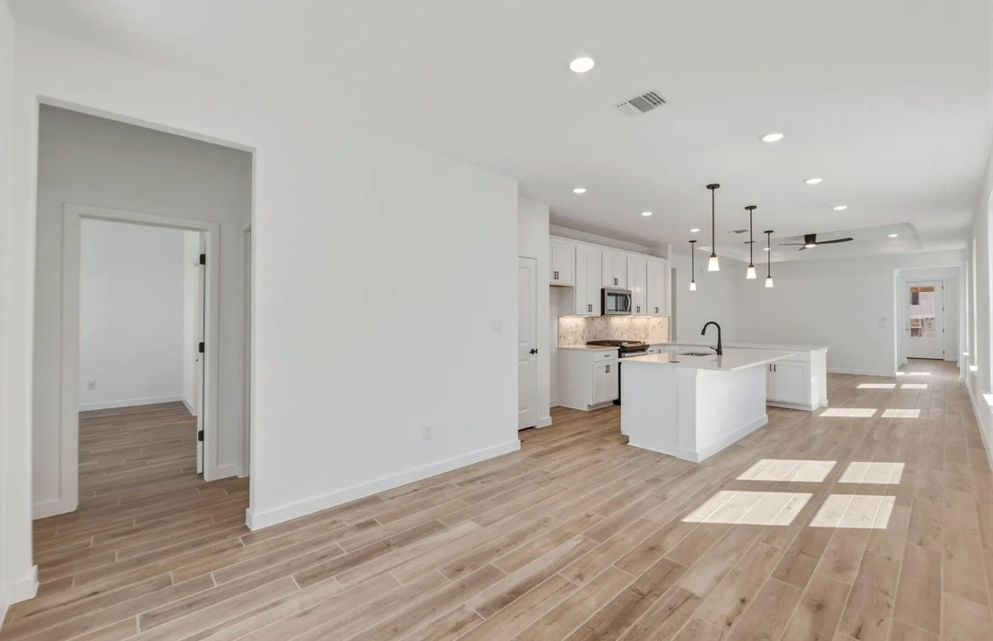 Photo of 1832 Spring Mountain CV