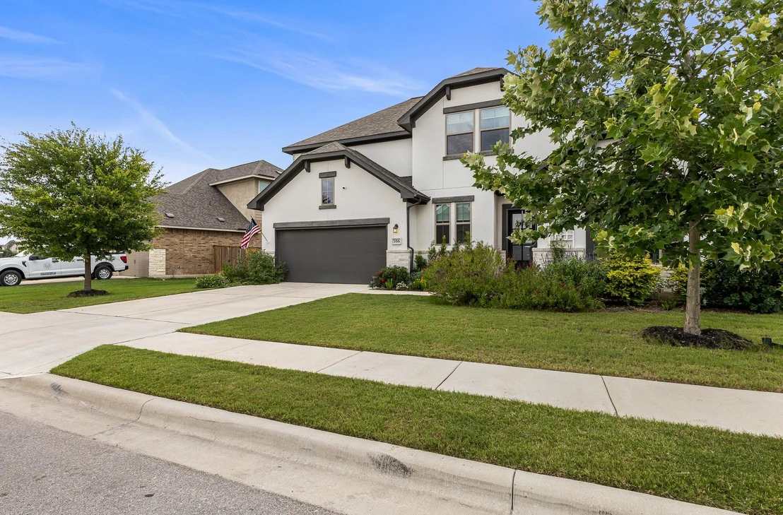 Photo of 356 Coyote Creek WAY