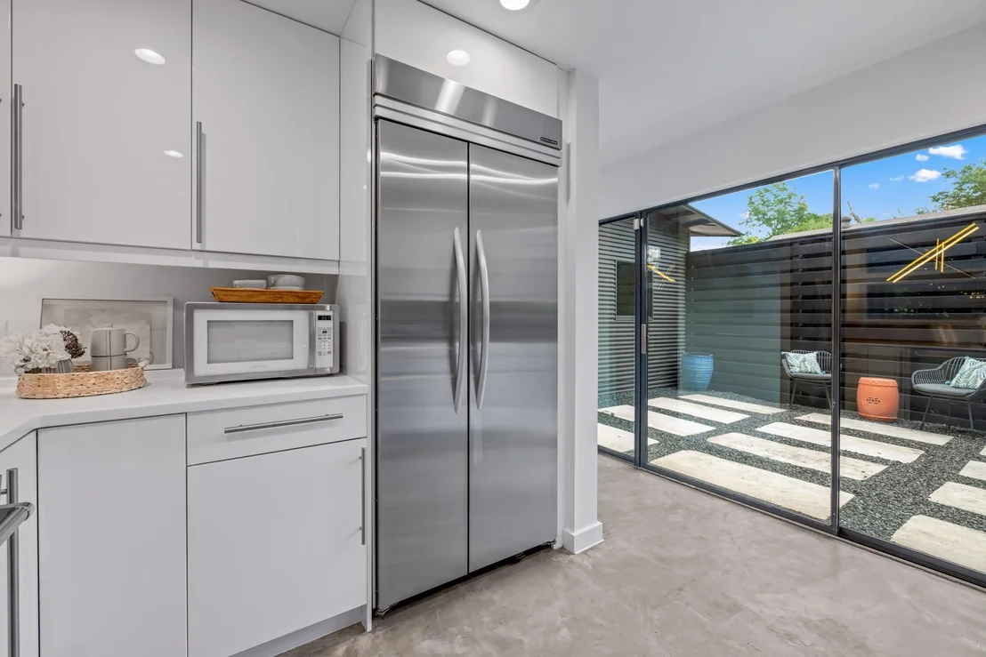 Photo of 10109 Devereux DR