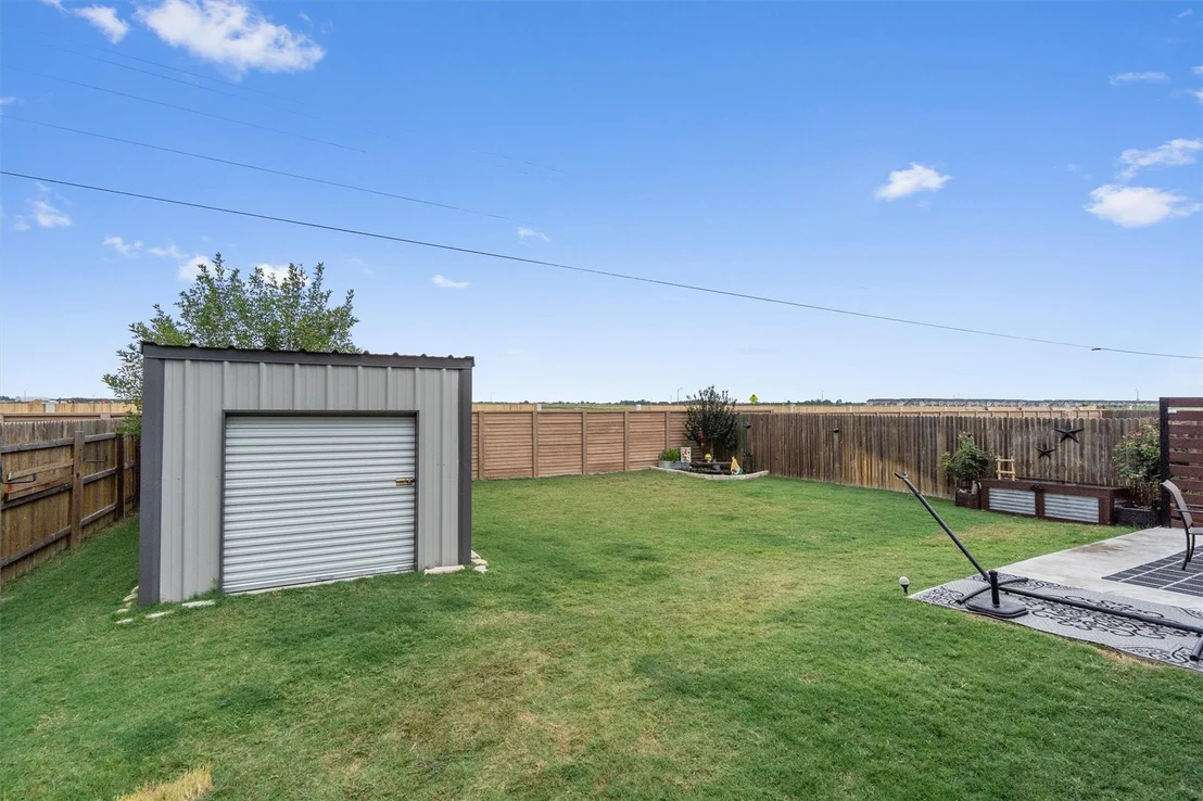 Photo of 138 Beth Ann LOOP