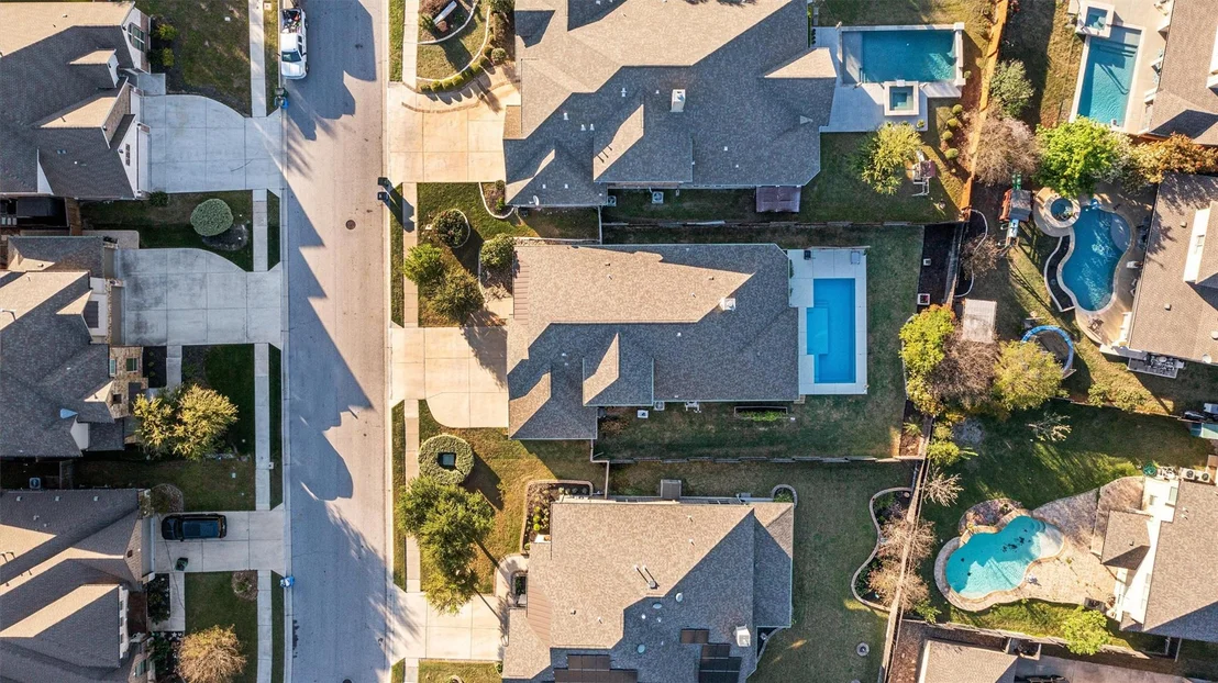 Photo of 3704 Gildas PATH