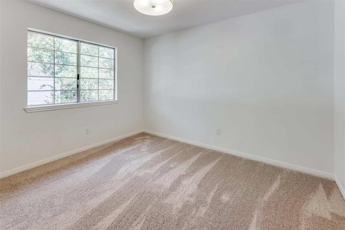 Photo of 1207 Cardinal LN
