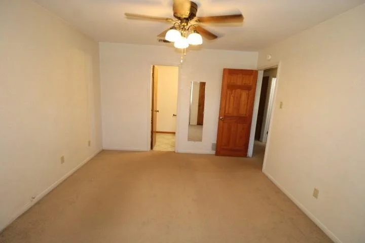 Photo of 1306 Dryden Ave
