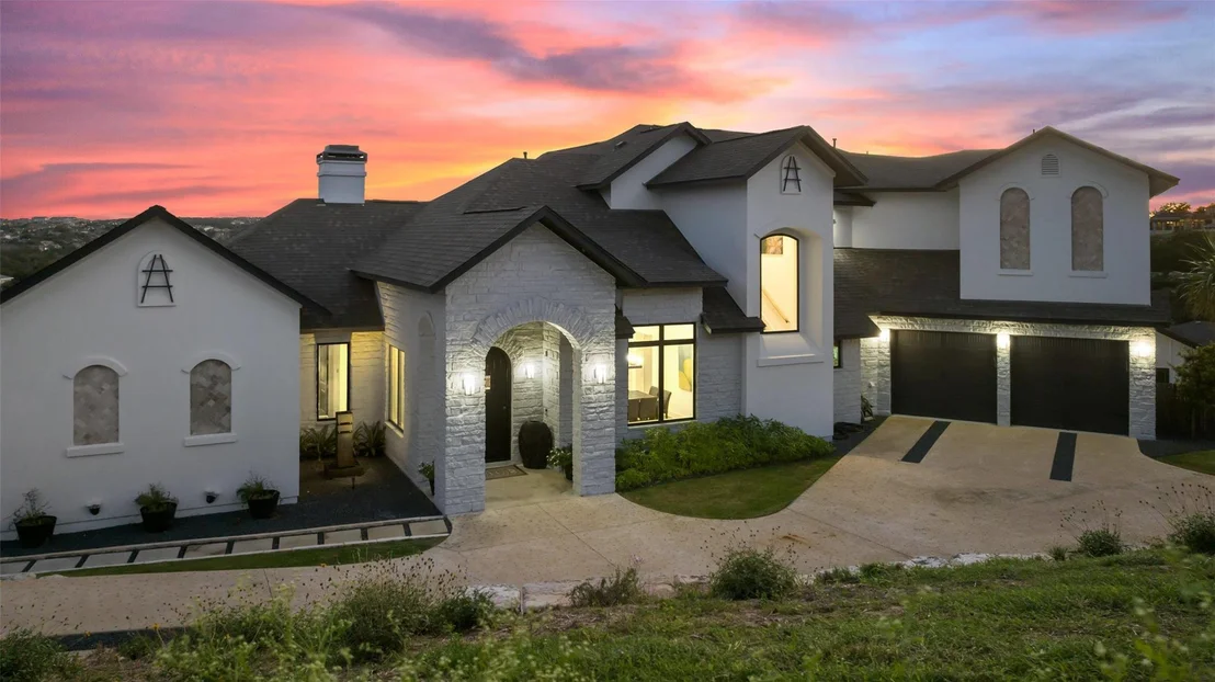 Photo of 1300 Sparrow LN