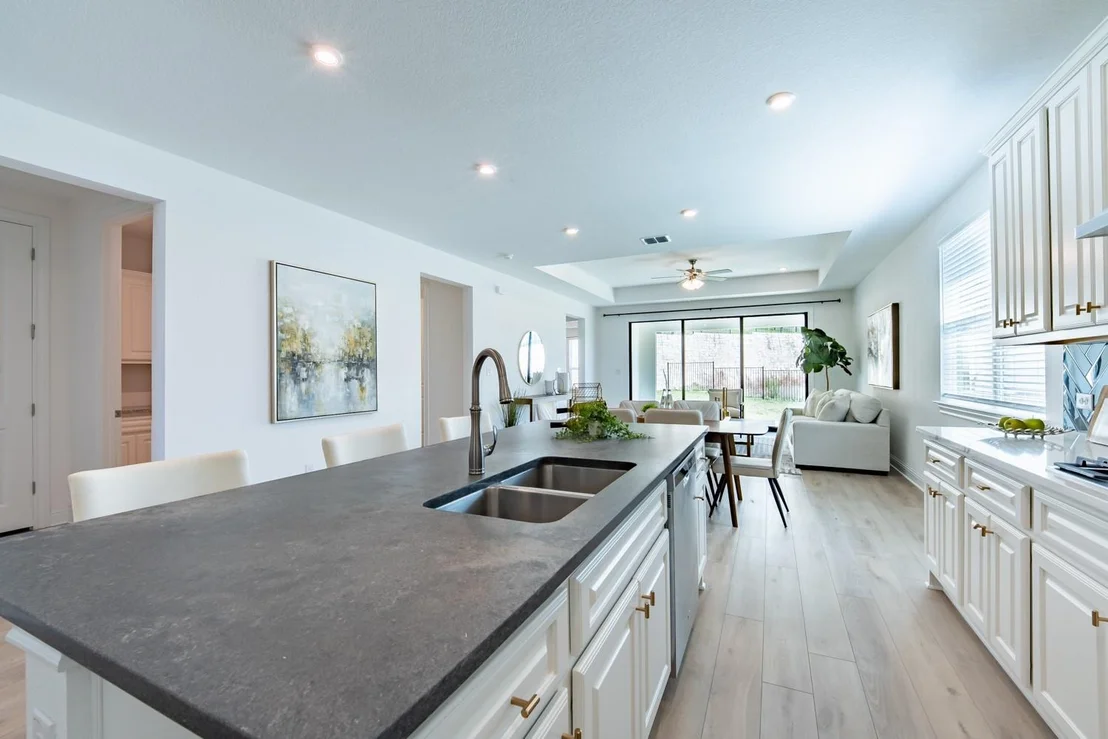 Photo of 1040 Villa Rialto VW