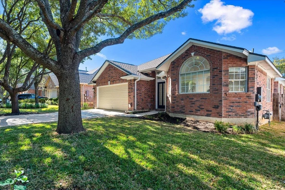 Photo of 13553 Anarosa LOOP