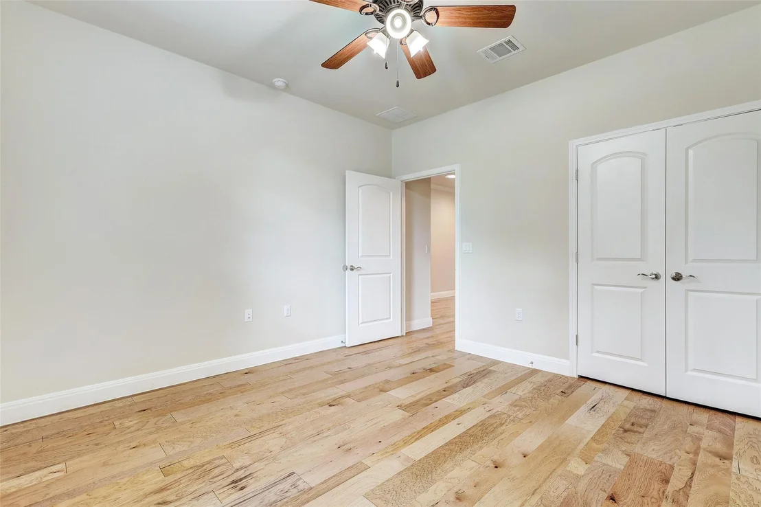 Photo of 2 Acacia WAY
