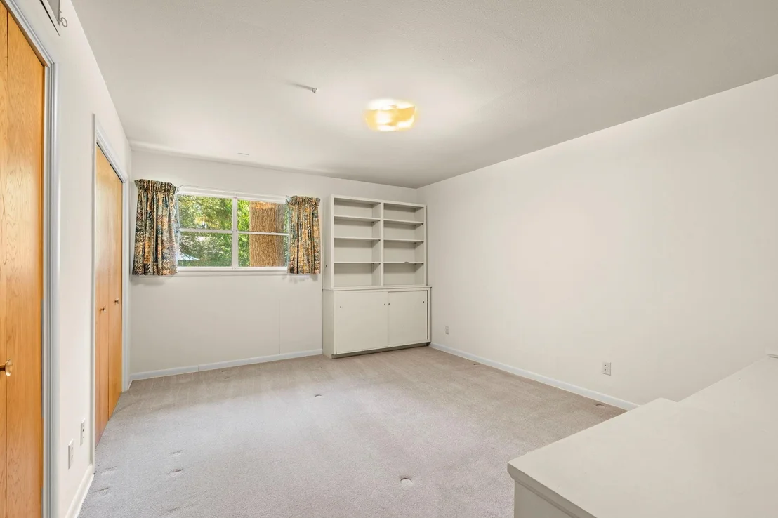 Photo of 3101 El Camino DR