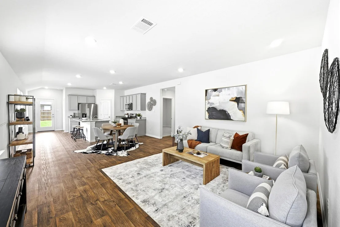 Photo of 643 Evergreen Sumac LOOP