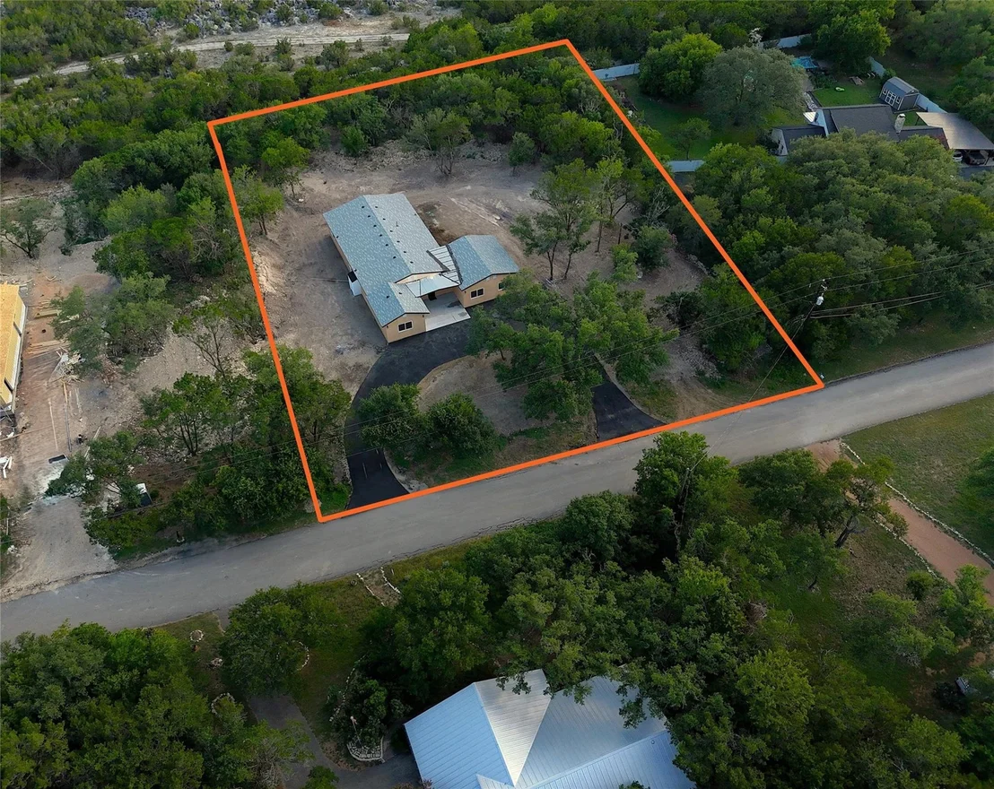 Photo of 411 Longcope LOOP