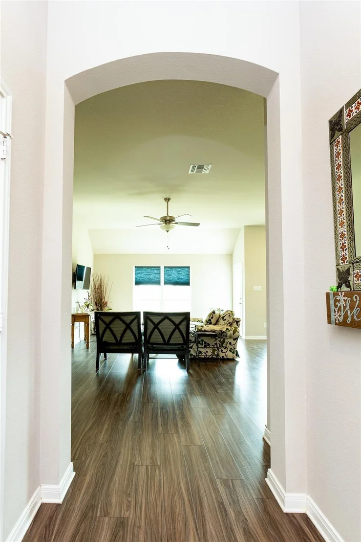 Photo of 903 Fallbrook DR