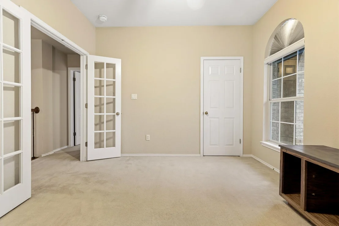 Photo of 905 Brighton Bend LN