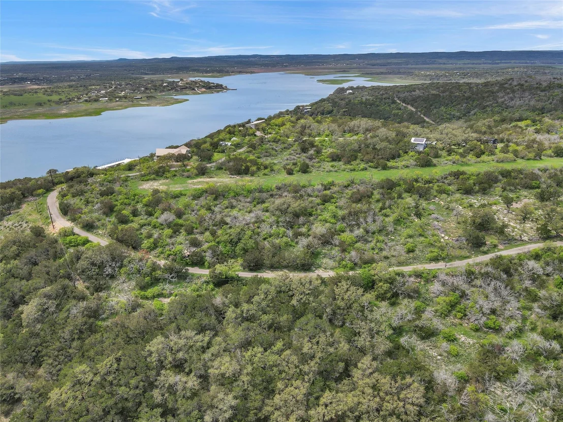 Photo of 628 Ed Low DR