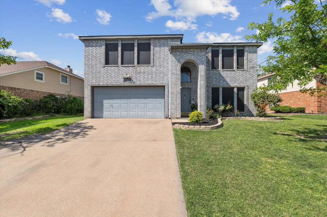 Photo of 315 Barber DR