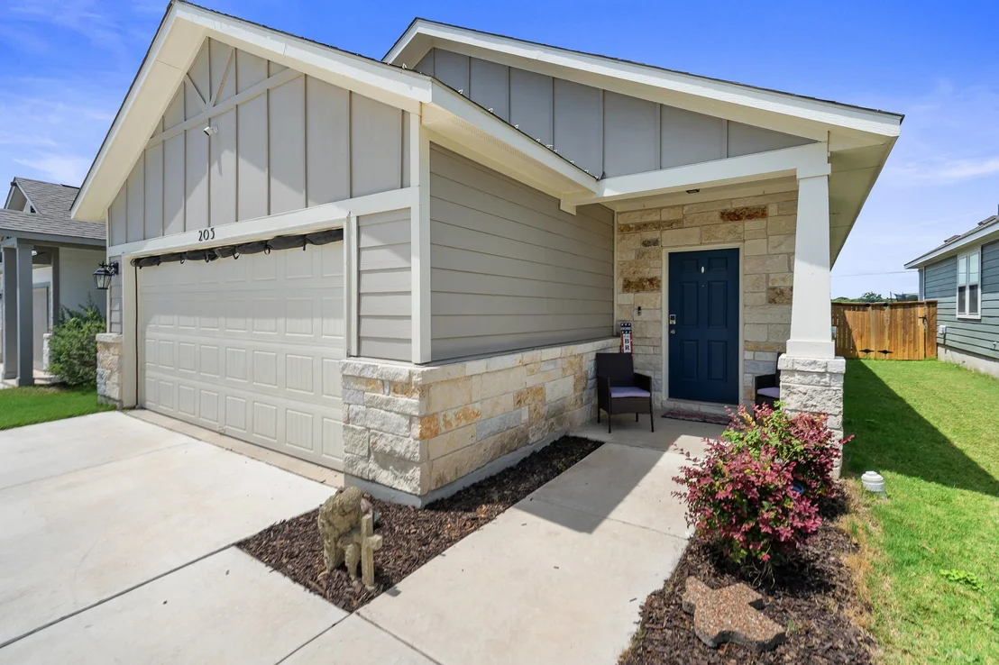 Photo of 205 Unforgiven LN